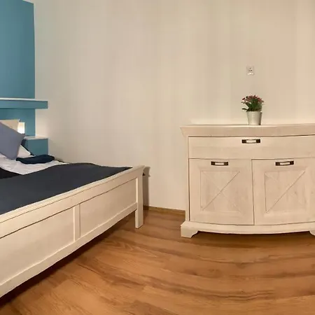 Kemences Apartman Апартаменты *